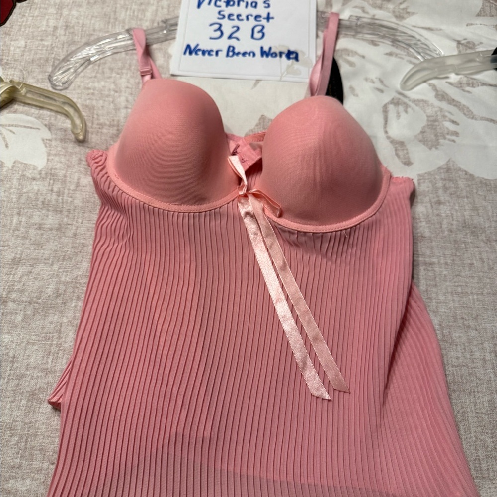 Donna Loren gold label